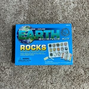 Earth Science Kit – Rocks Educational Set World Market 15 Specimens W Ed Guide